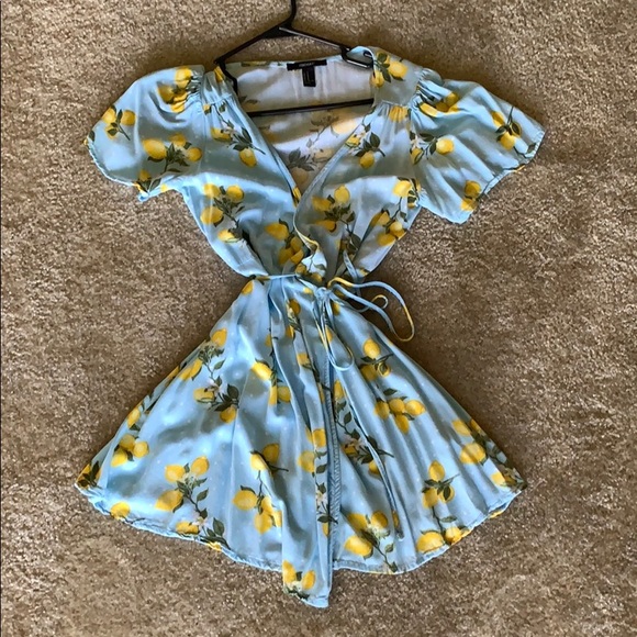 Forever 21 Dresses & Skirts - Forever 21 lemon 🍋 summer dress